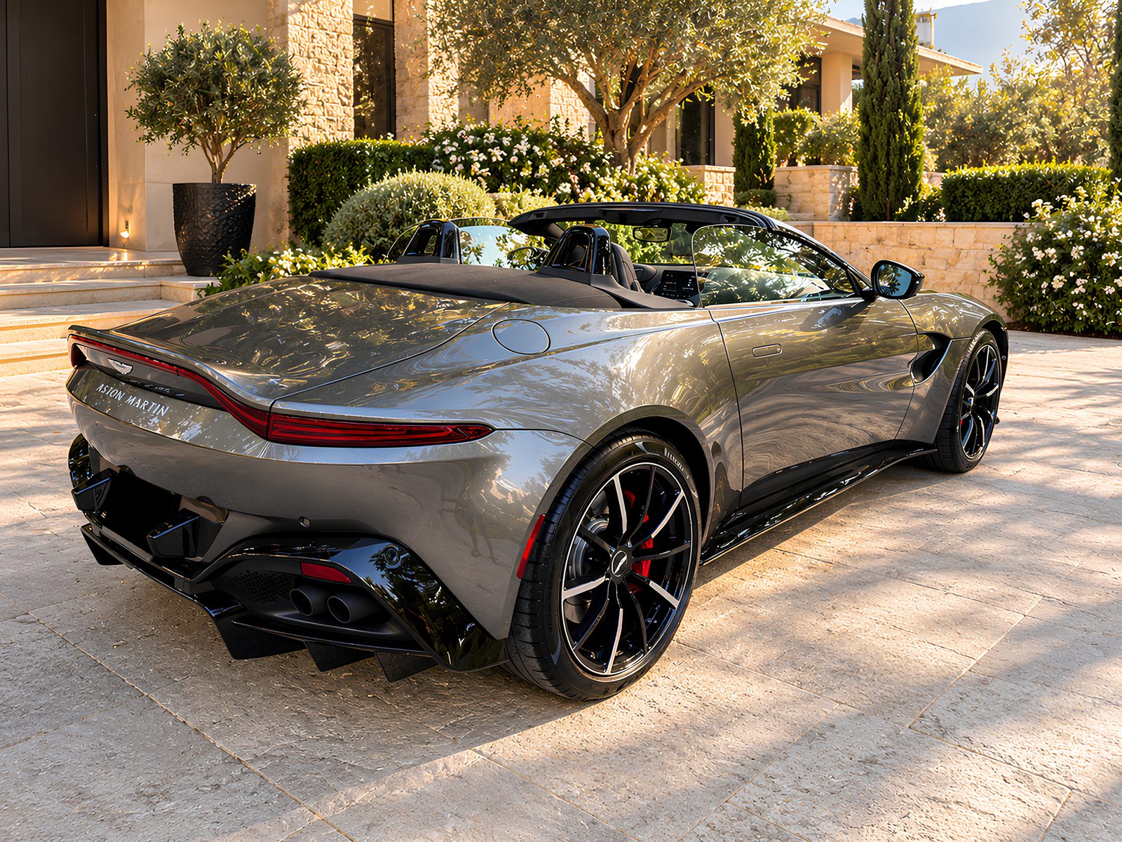 Aston Martin V8 Vantage Roadster